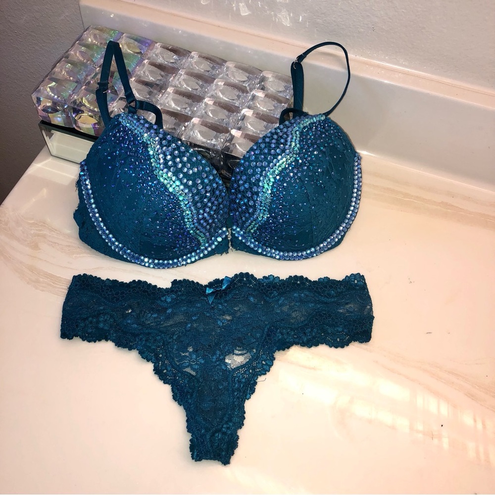 💗32D XS VICTORIA SECRET CUSTOM BLING rhinestone bra & matching bottom